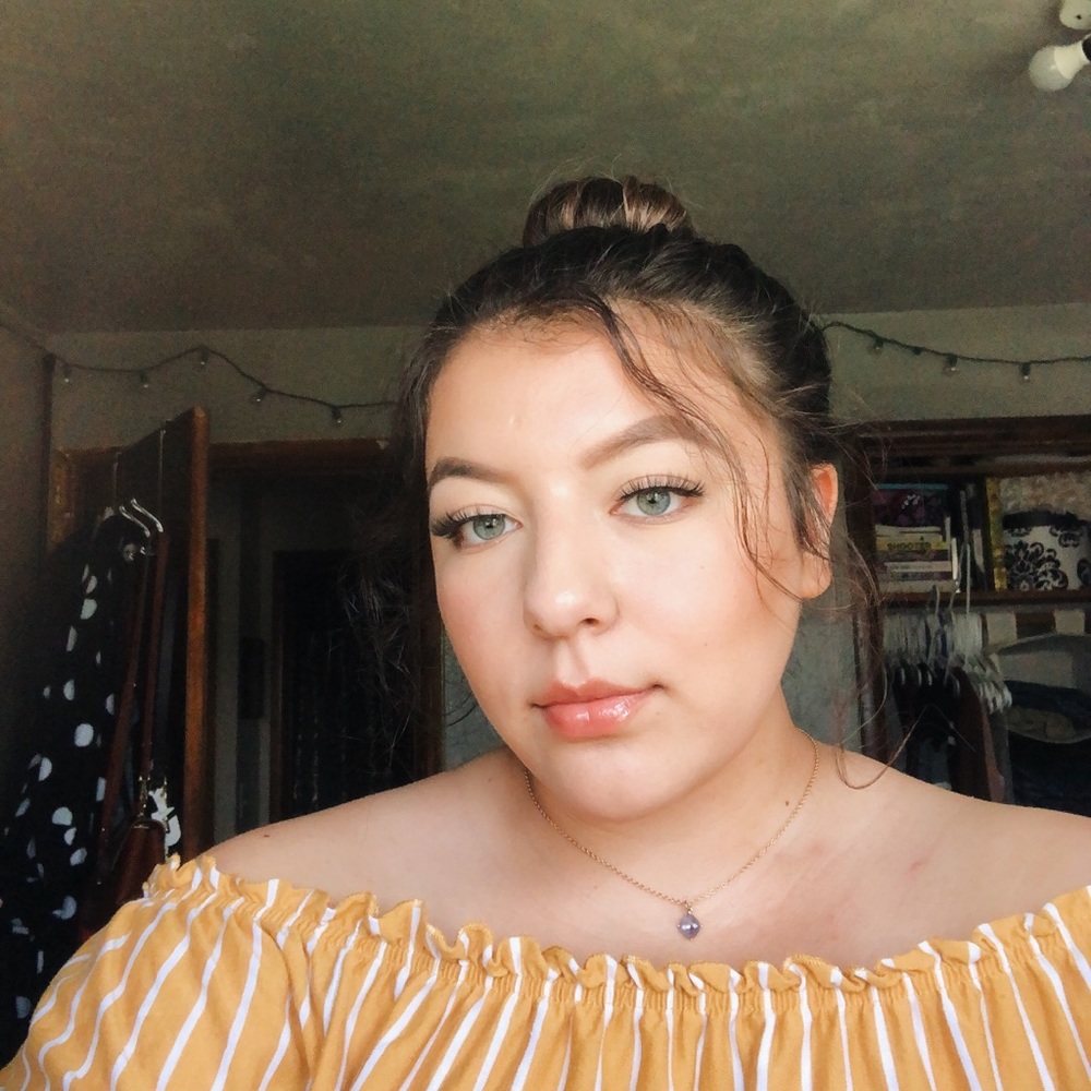 Meet your Posher, Shayla